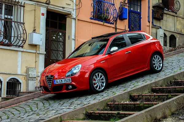 Alfa Romeo Giulietta 1.4 TB Multiair 170hp TCT Test