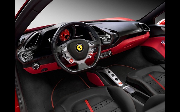 Ferrari 488 GTB_Otomobiltutkunu
