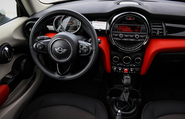 MINI Cooper Test_Dizel MINI_MINICooper_Test_BorusanOtomotiv_Otomobiltutkunu_MINICooperD