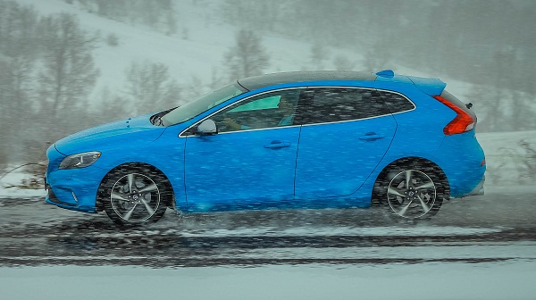 Volvo V40 Rdesign Test_VolvoTurkiye_Otomobiltutkunu