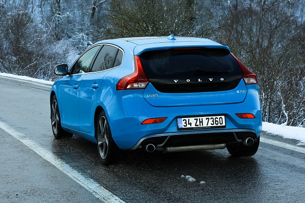 Volvo V40 T4 R-design Test