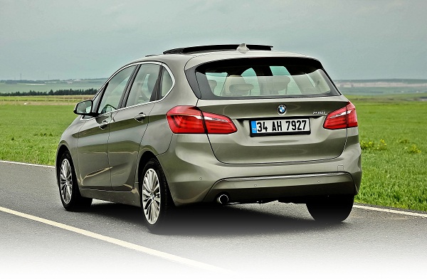 BMW 218i Active Tourer_BorusanOto_Otomobiltutkunu