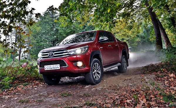 Hilux_Toyota Hilux_New Hilux_2015 Hilux_4X4_OffRoad_Pickupp