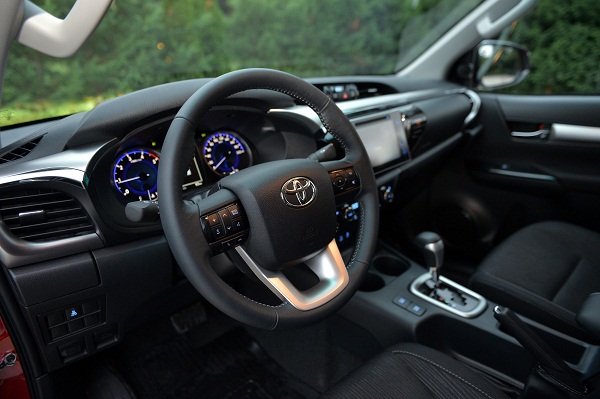 Toyota Hilux 2015