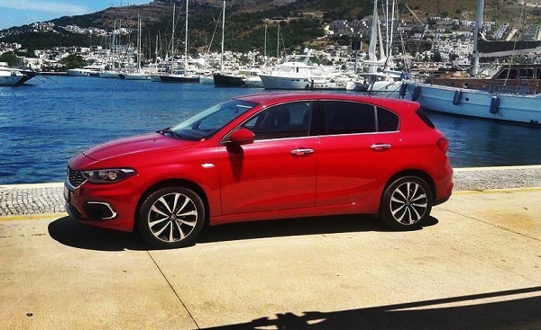 fiat egea hatchback_otomobiltutkunu_turgutreis_dmarin