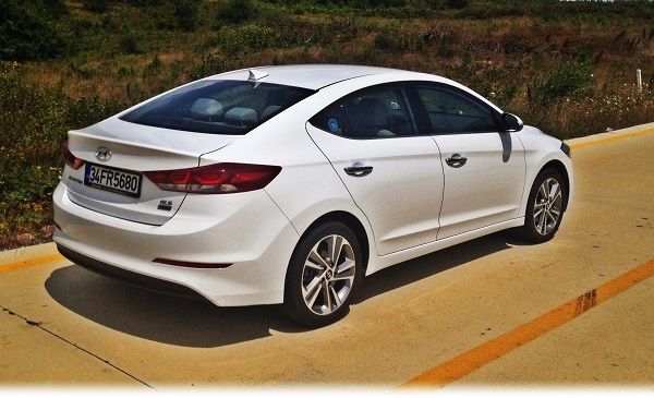 Hyundai Elantra Test_ Dizel Elantra Test_Yeni Elantra Test_Otomobiltutkunu
