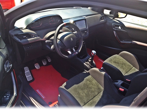Peugeot 208 GTi_2016