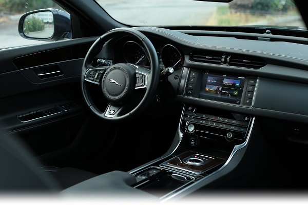 jaguar-xf-test-otomobiltutkunu