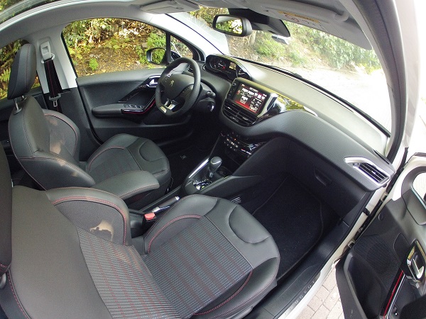 Peugeot208GTLineTest GTLine Otomobiltutkunu_GOPRO