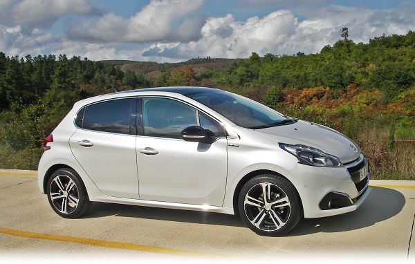 Peugeot208GTLineTest GTLine Otomobiltutkunu