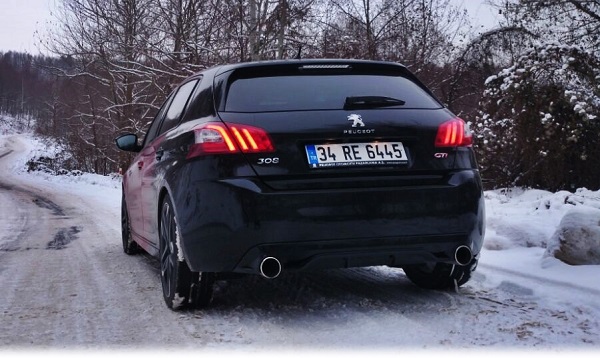 peugeot-308-gti-peugeot-sport-test