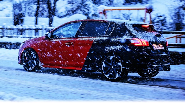 peugeot308gti_peugeotturkiye_peugeotsport_otomobiltutkunu_308gtitest