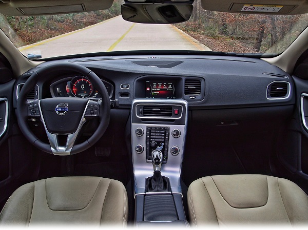 Volvo S60 T3 Advance Test VolvoCars VolvoTurkiye