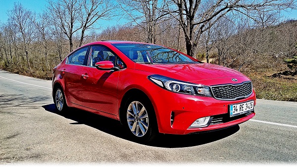 Kia Cerato Test_Kia Cerato
