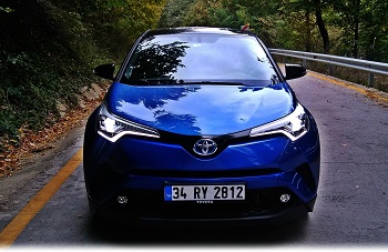 Toyota C-HR Hybrid Hibrit Toyota