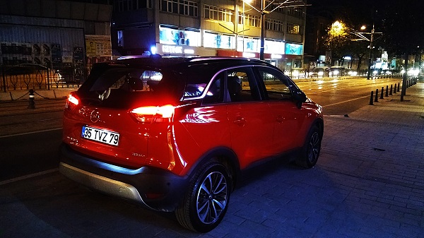 Opel Crossland X 2017_SUV