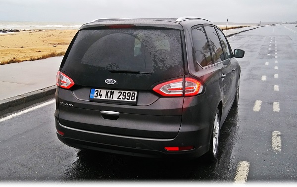 Ford Galaxy Test