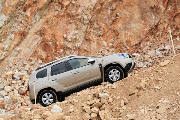 2018_DACIA_DUSTER
