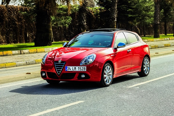 Alfa Romeo Giulietta 1.4 TB Multiair 170hp TCT Test