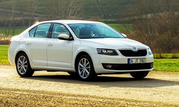 Skoda Octavia Ödüle Doymuyor