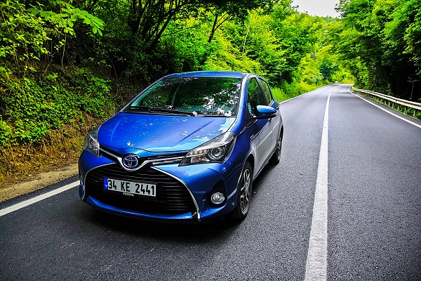 Toyota Yaris Hybrid Test