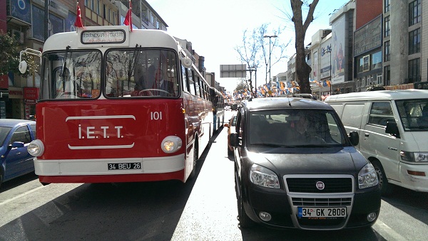 Darülaceze Sakinleri Nostaljik Tura Çıkıyor!