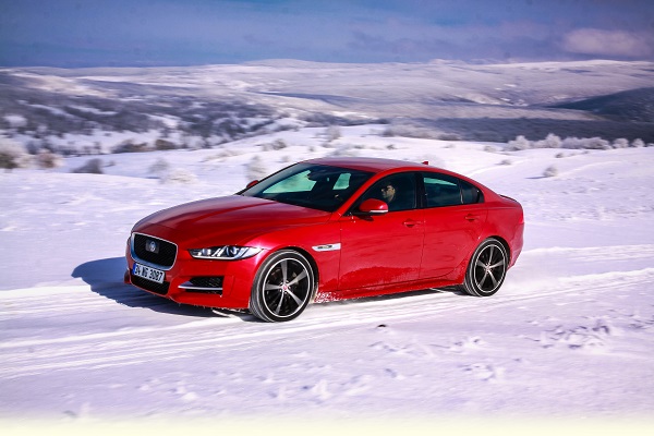 Jaguar XE Test