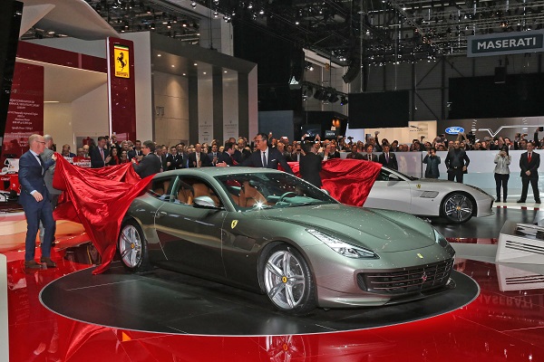 Ferrari GTC4Lusso, Ekimde Türkiye’de!