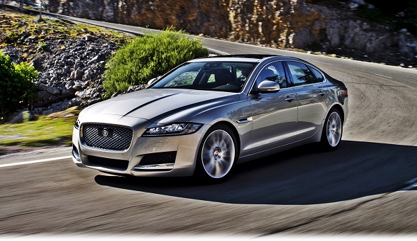 Yeni Jaguar XF AWD, dört çeker teknolojisiyle 83.000 Euro’dan başlayan fiyatlarla Borusan Otomotiv Yetkili Satıcıları’nda.