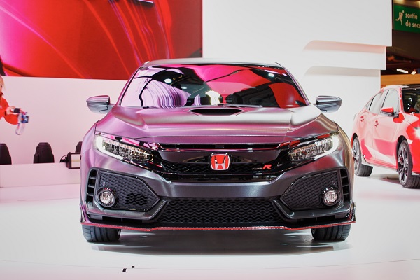 Honda Türkiye’nin gururu Civic Sedan’ın Avrupa prömiyeri Paris’te yapıldı