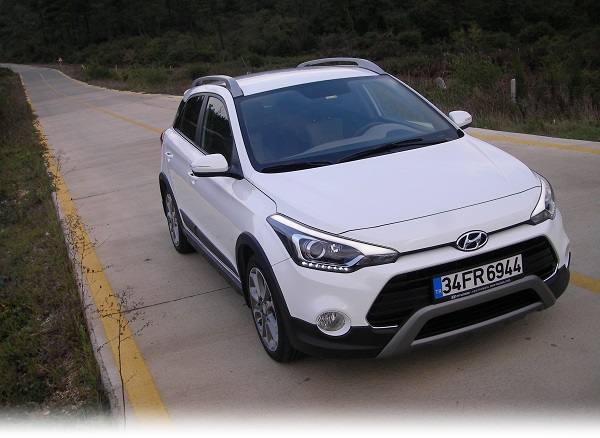 Hyundai i20 Active Test
