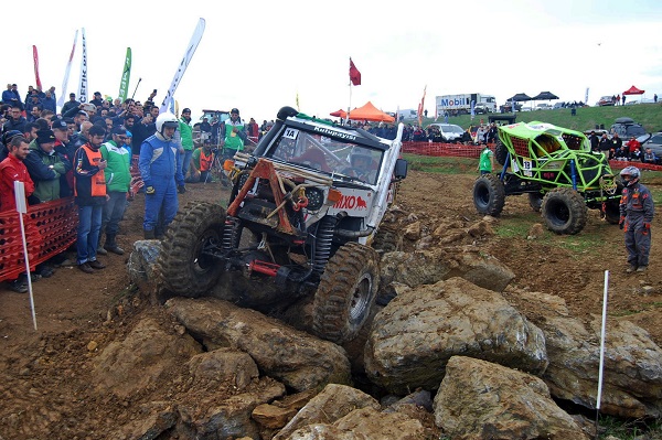 Trialin Şampiyonu Team Mobil 1