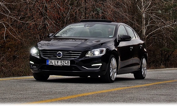 Volvo S60 T3 Advance Test