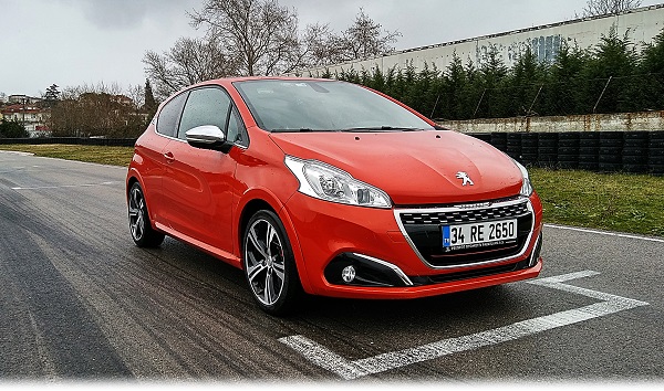 Peugeot 208 GTi Test