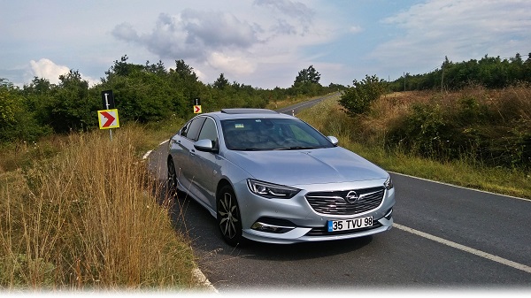 Opel Insignia Grand Sport Test