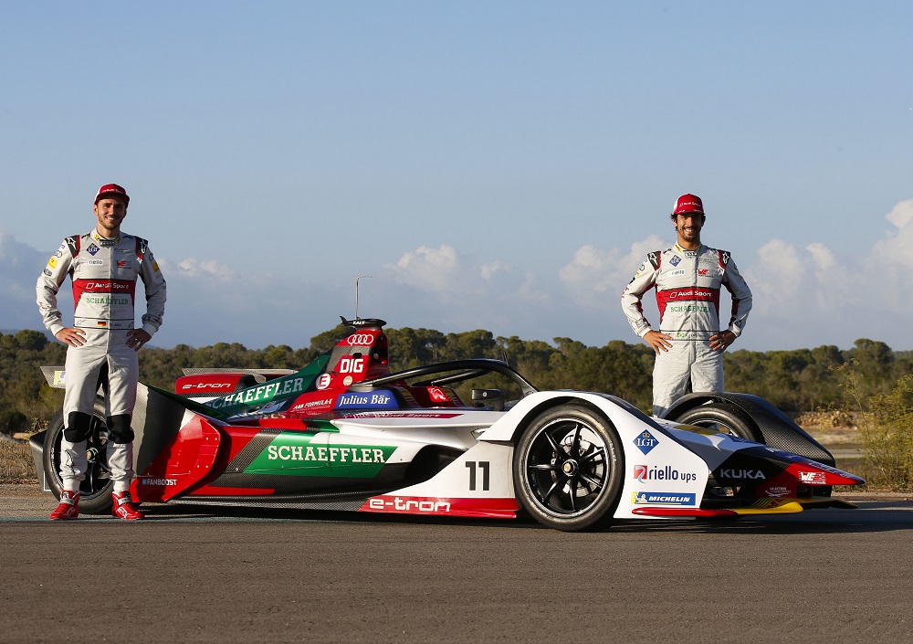Audi yeni Formula E aracını Tanıttı