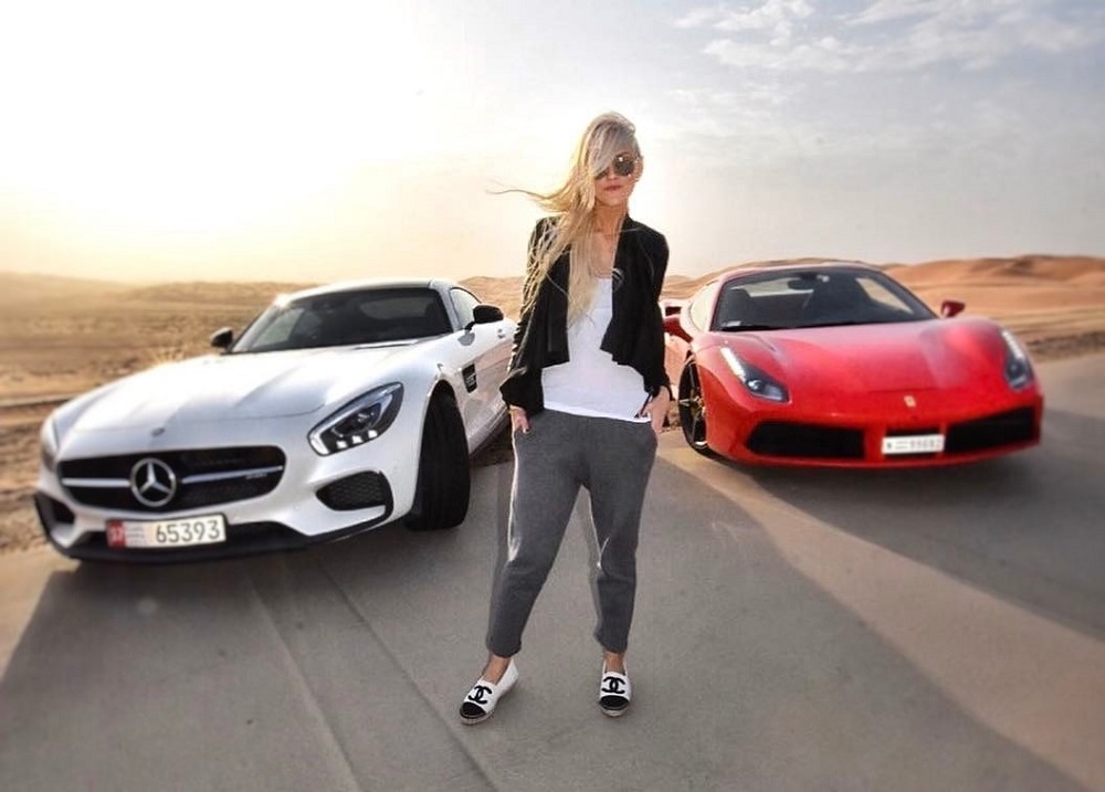 Supercar Blondie Vadistanbul’da