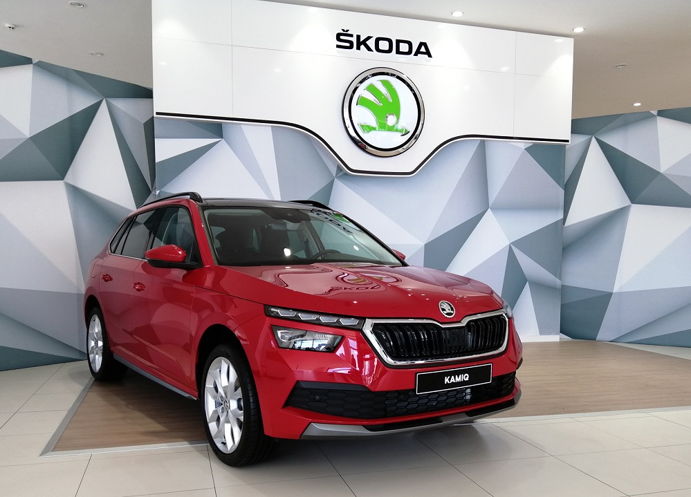 ŠKODA KAMIQ, SIRA DIŞI ÖZELLİKLERİ İLE İDDİALI GELİYOR