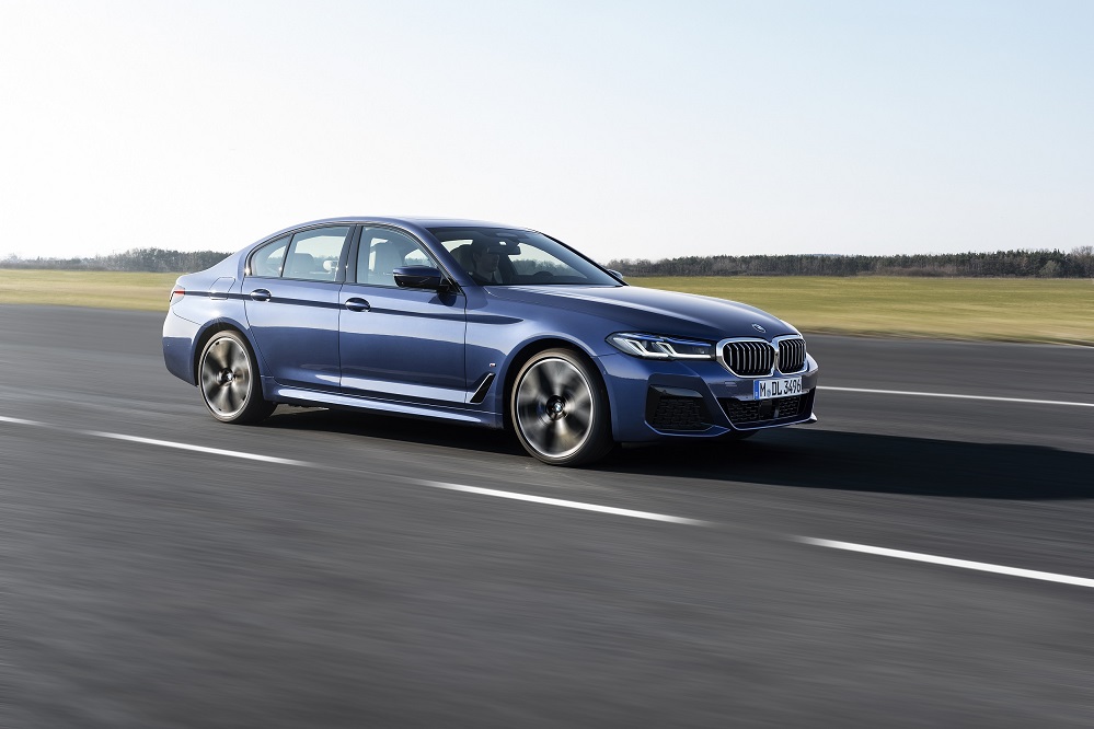 Standartları Yeniden Belirleyen Yeni BMW 5 Serisi Ağustos’ta Türkiye Yollarında