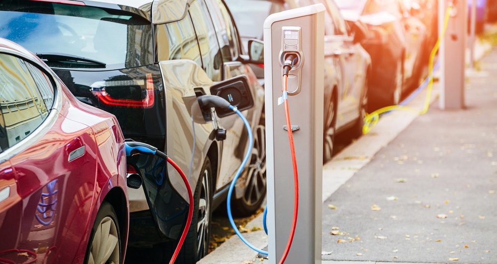 Dizel ve Benzinle Farkı Kapatan Elektrikli Araçlar, Avrupa’da Rekabeti Kızıştırıyor!