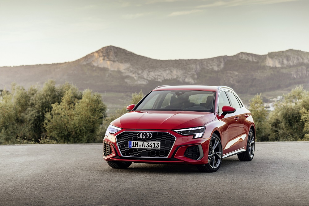 A3-Sportback_Altin-Direksiyon_Otomobiltutkunu