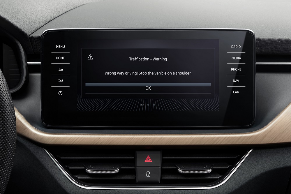 Bosch’un yanlış yönde giden sürücü uyarı sistemi artık ŠKODA araçlarında da yer alıyor