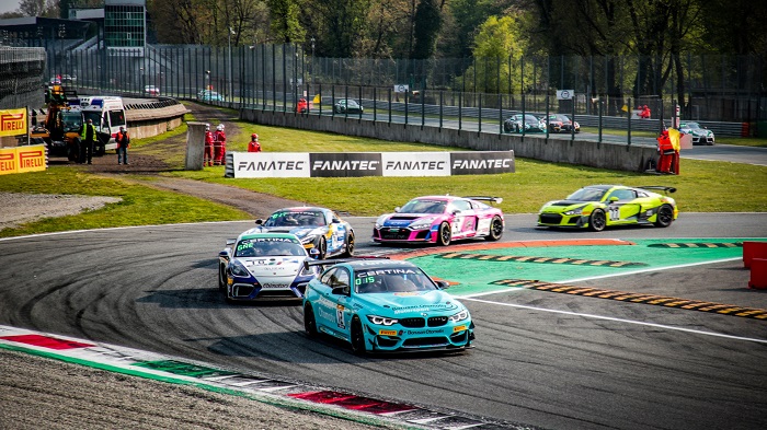 Borusan Otomotiv Motorsport Sezona Podyumla Başladı