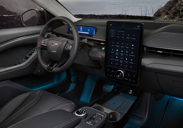 Geleceği bugünden yaşatan Ford, en yeni elektrikli araçlarını Dijital Autoshow’da görücüye çıkardı