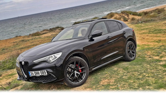 Alfa Romeo Stelvio Test 2021
