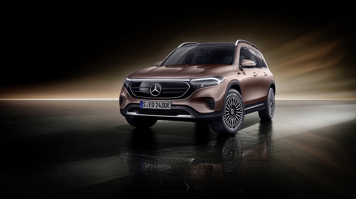 Mercedes-EQ’nun tamamen elektrikli kompakt SUV’leri yollara çıkıyor