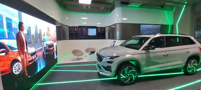 SKODA‘nın Sportif SUV‘u KODIAQ RS Galataport’ta Sergileniyor