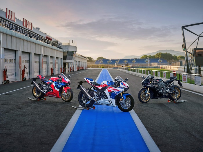 Honda’nın sınırlı sayıda üretilen CBR1000RR-R Fireblade SP 30’uncu yıl özel serisi Türkiye’de