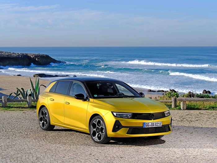 Opel’in köpekbalığı geleneği, yeni Astra ile devam ediyor!