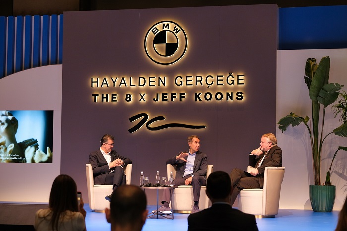 JEFF KOONS TASARLADIĞI ‘RÜYA OTOMOBİLİ’ BMW M850i GRAN COUPE İLE CONTEMPORARY İSTANBUL’DA